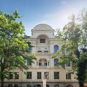 Hotel Uhland, Munique